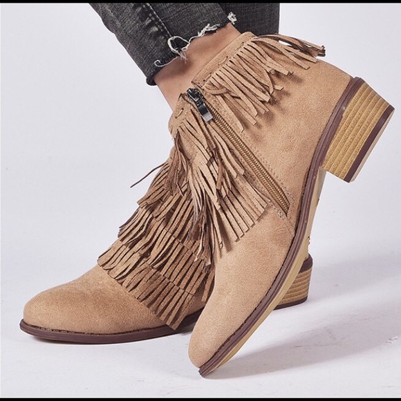 LAST 1!Fringe Bohemian Vegan Suede Tan Ankle Boots - Picture 3 of 12